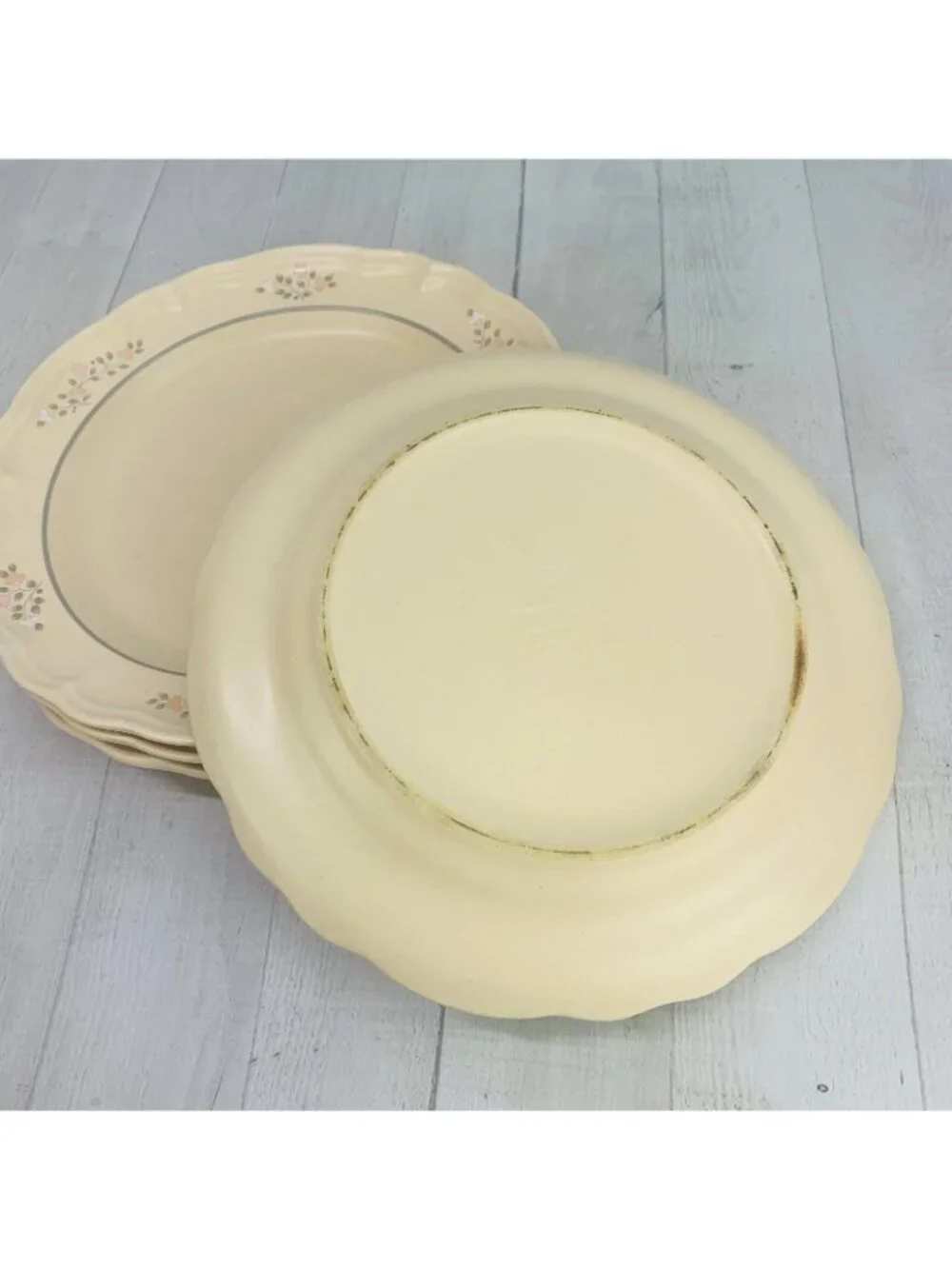 Pfaltzgraff REMEMBRANCE Stoneware Scalloped Floral Rim USA Dinner Plate Set of 4